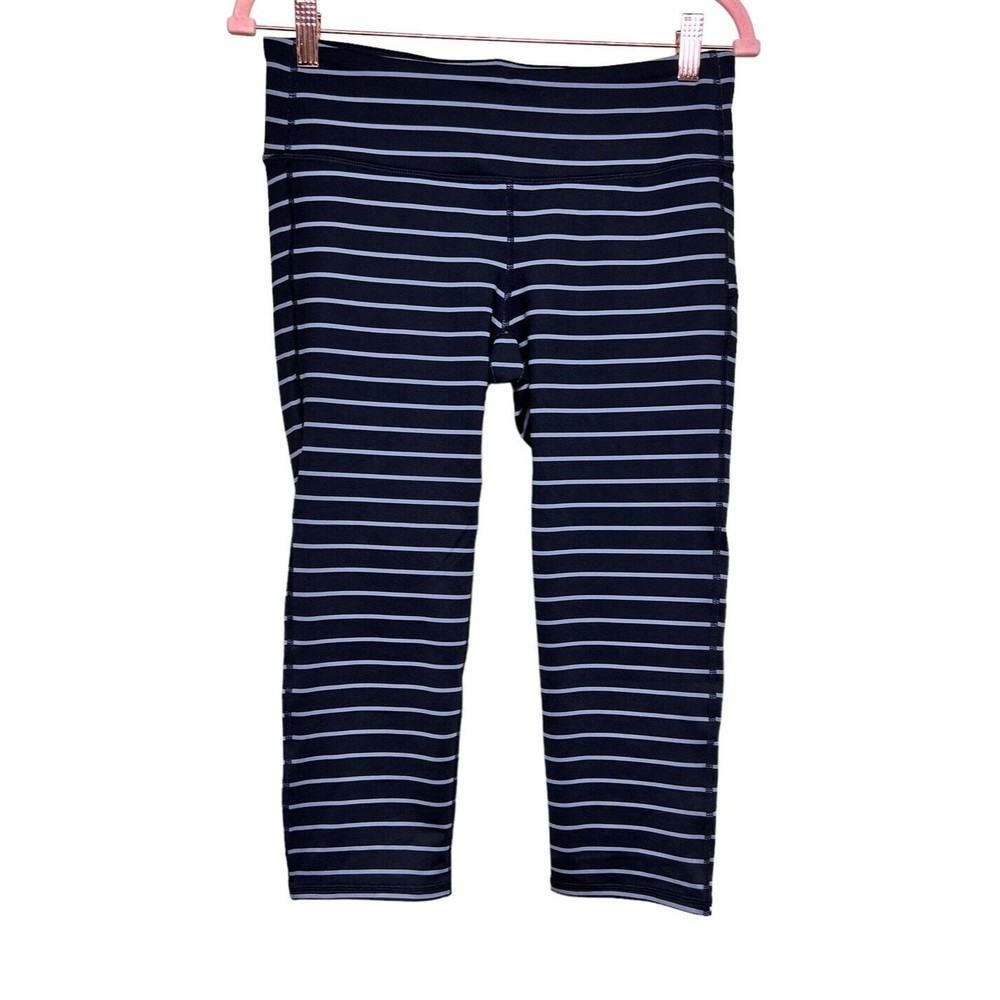 Athleta Black/Gray Striped Chaturanga Crop Capri Leggings Women’s Size‎ Medium